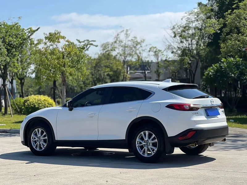 Mazda CX-4 — фото 9