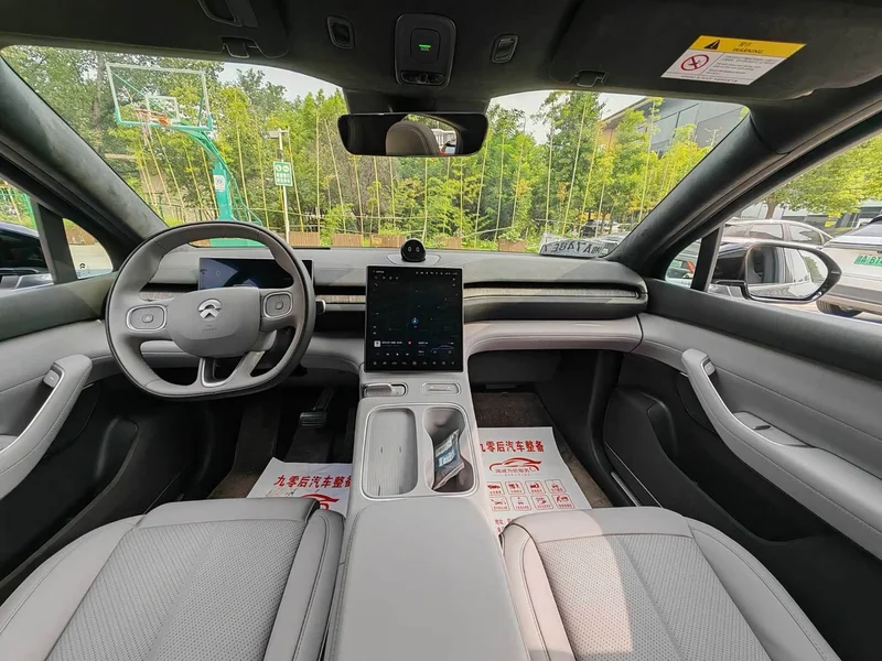 NIO EC6 — фото 7
