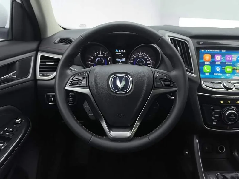 Changan CS75 — фото 15