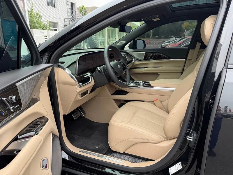 Cadillac XT5 — фото 4