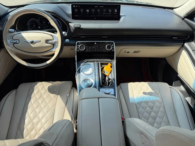 Genesis GV80 — фото 10