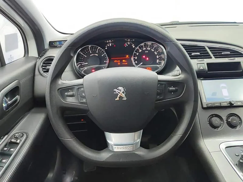 Peugeot 3008 — фото 15