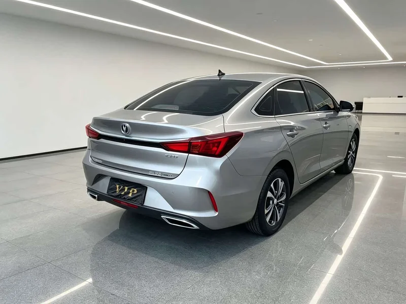 Changan Eado — фото 7