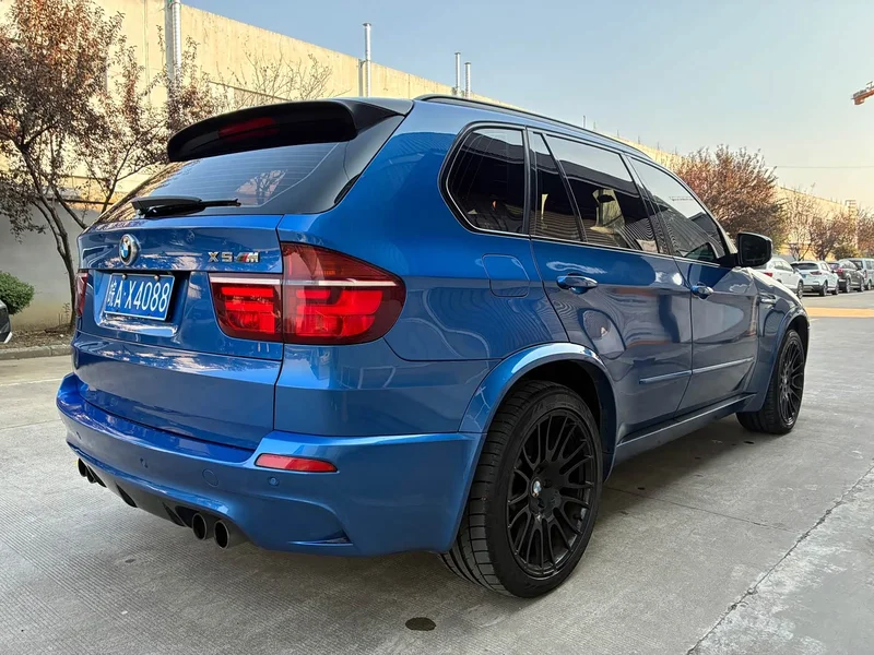 BMW X5 M — фото 11