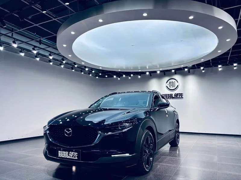 Mazda CX-30 — фото 1