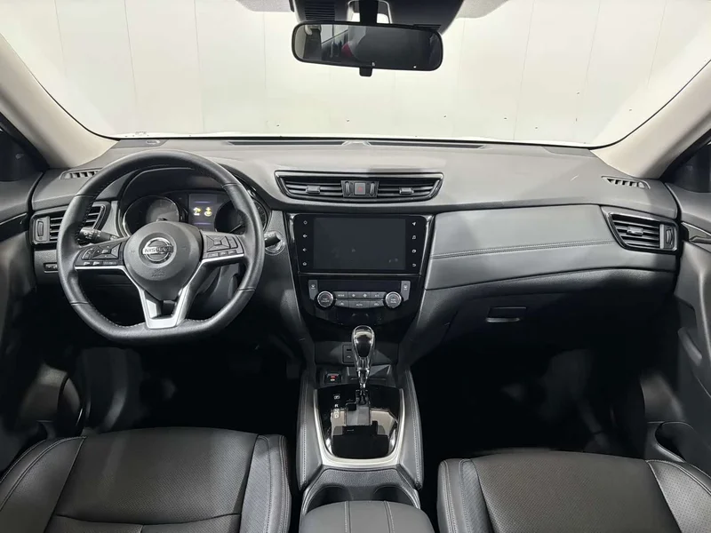 Nissan X-Trail — фото 10