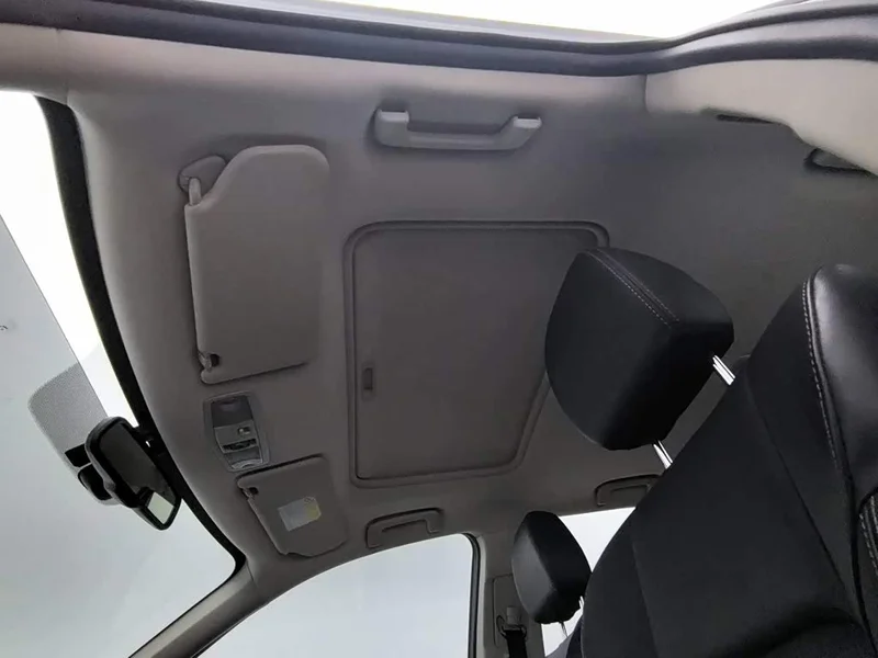 Mitsubishi Outlander — фото 14