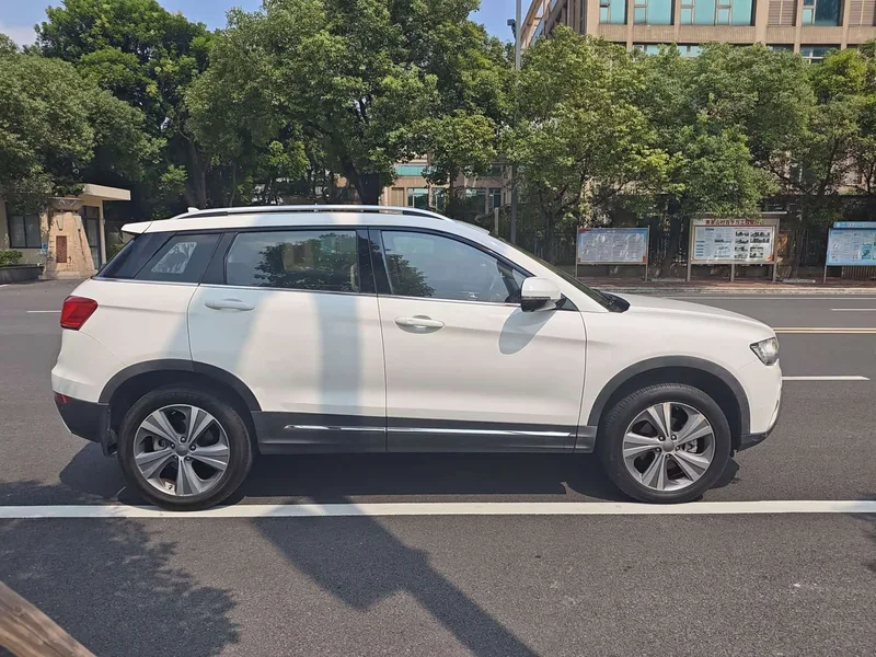 Haval H6 Coupe — фото 10
