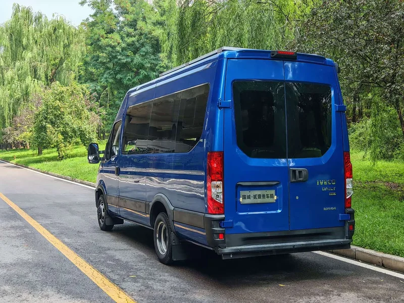 Iveco Eurocargo — фото 17