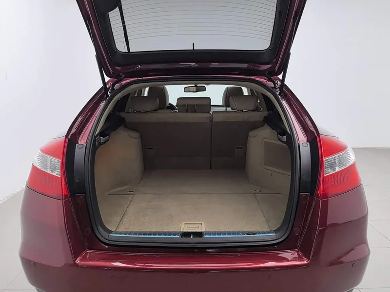 Honda Crosstour — фото 16