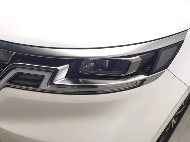 Kia Carnival — фото 7