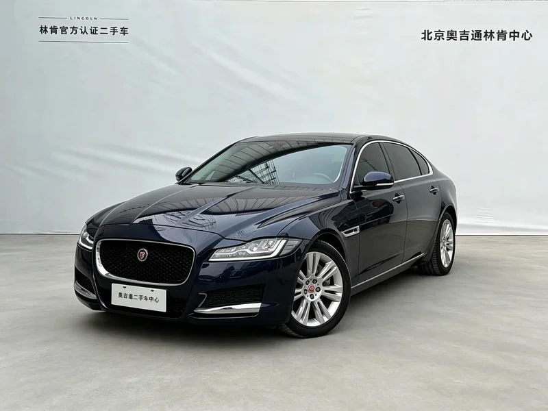Jaguar XFL — фото 1