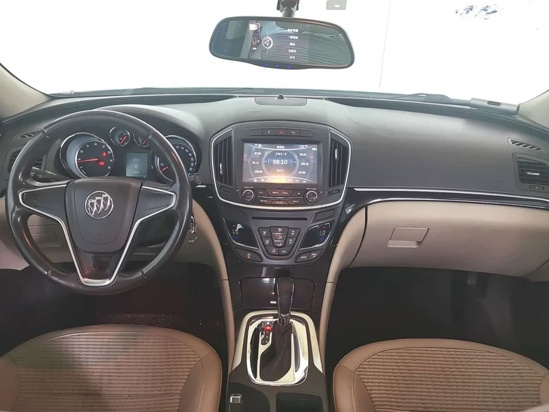 Buick Regal — фото 13