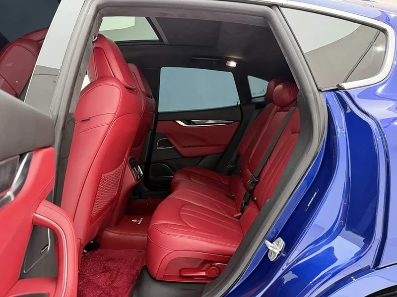 Maserati Levante — фото 19