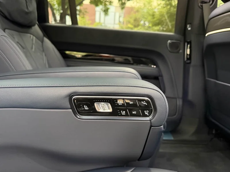 Zeekr 9X — фото 20