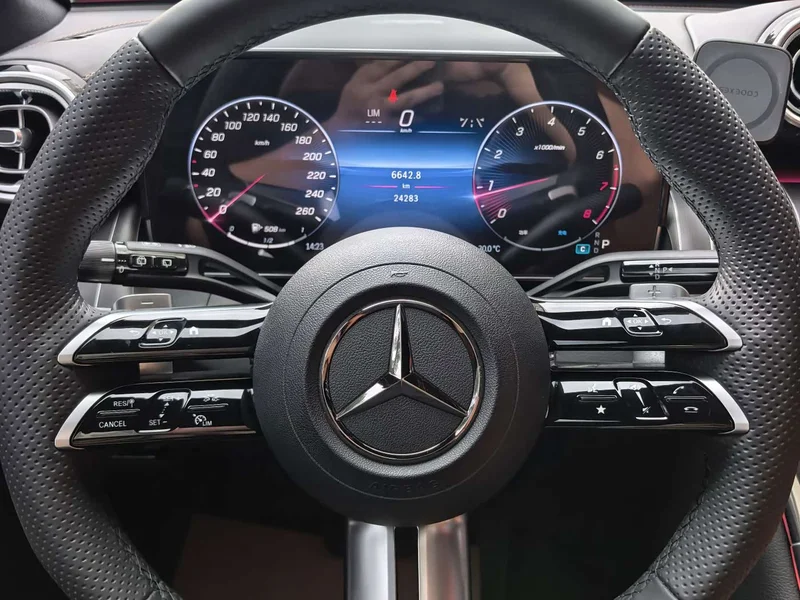Mercedes-Benz GLC — фото 28