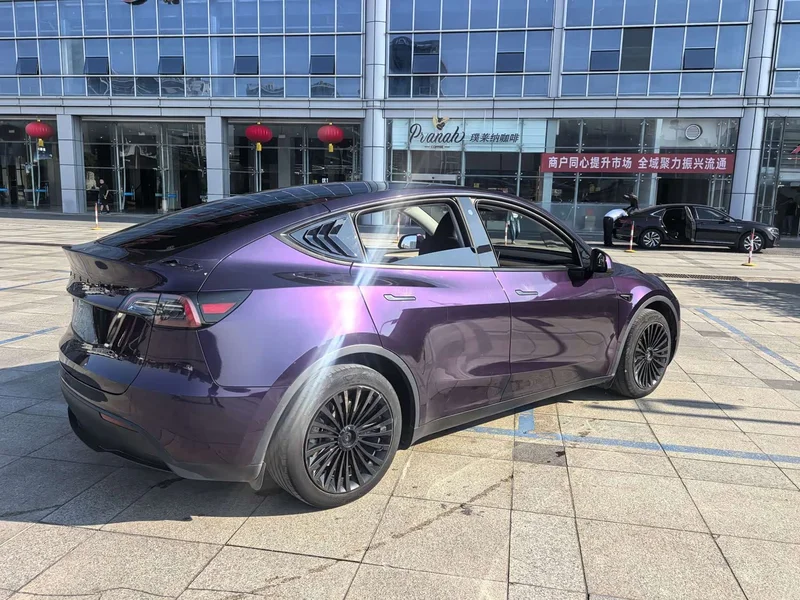 Tesla Model Y — фото 5