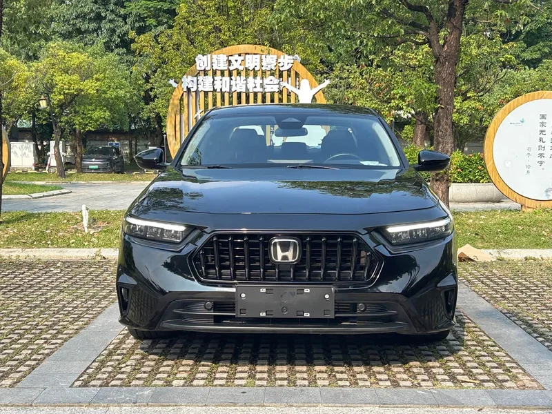 Hyundai Inspire — фото 2