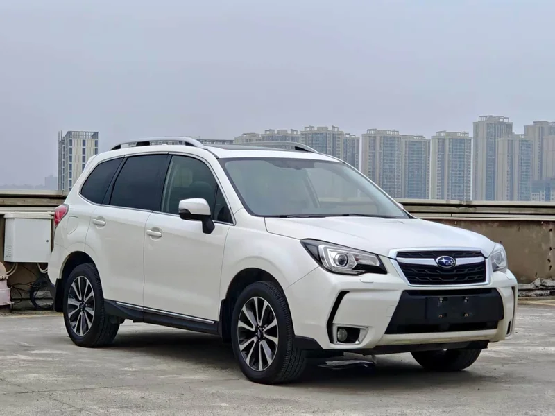 Subaru Forester — фото 3