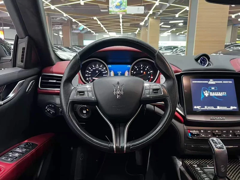 Maserati Ghibli — фото 2