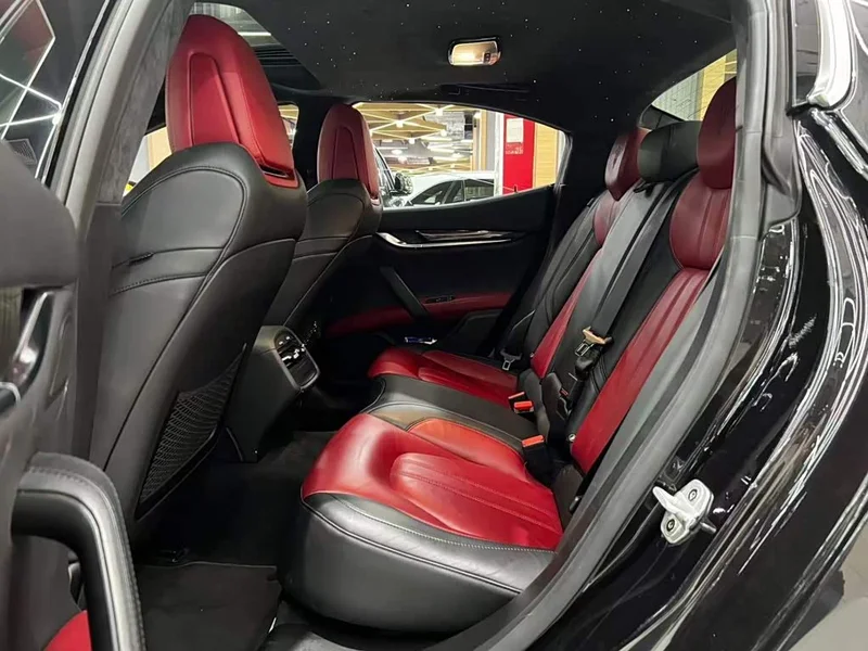 Maserati Ghibli — фото 6