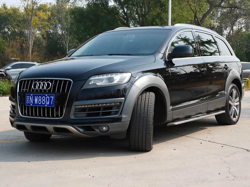 Audi Q7 — фото 3