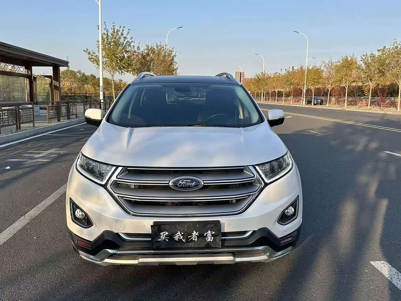 Ford Edge — фото 2