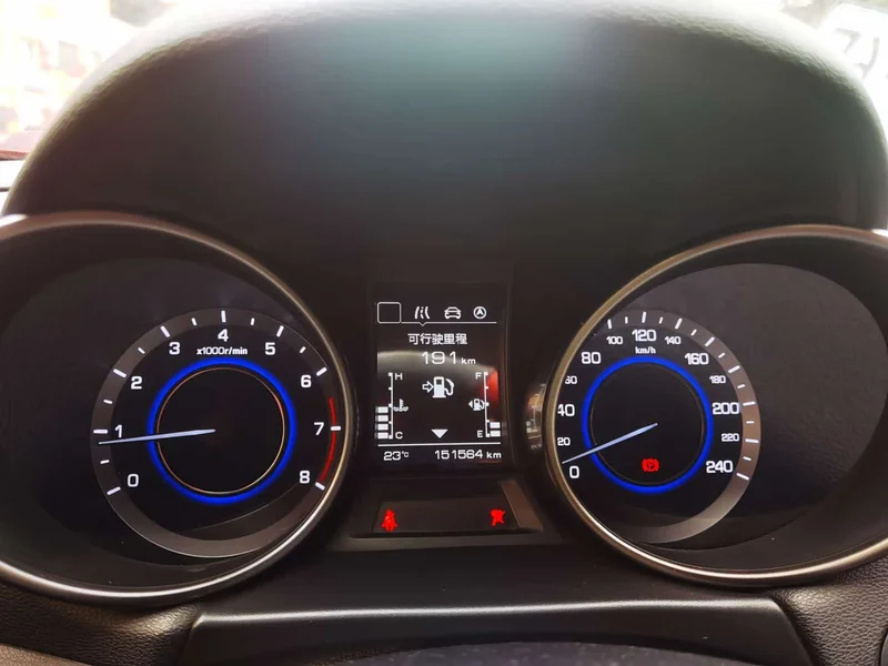 Changan Eado — фото 19