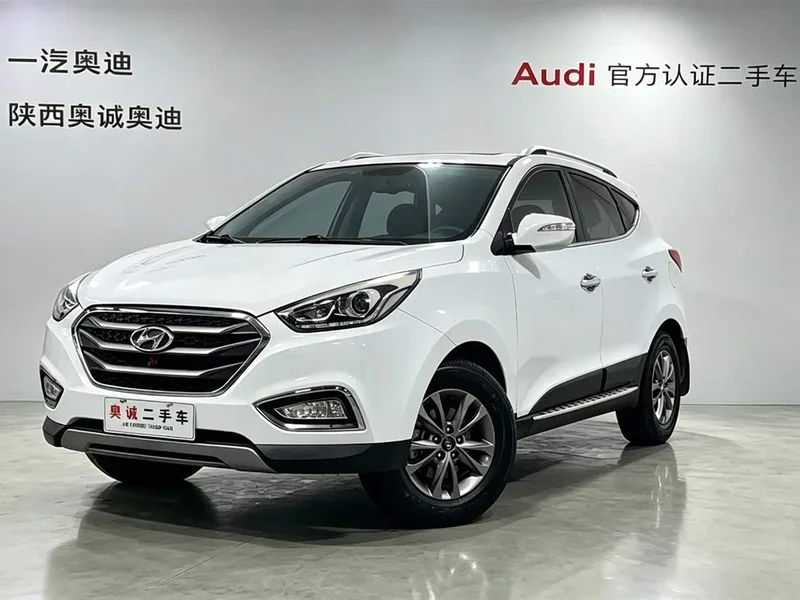 Hyundai ix35 — фото 1