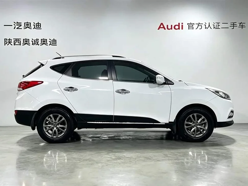 Hyundai ix35 — фото 3