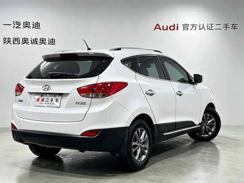 Hyundai ix35 — фото 4