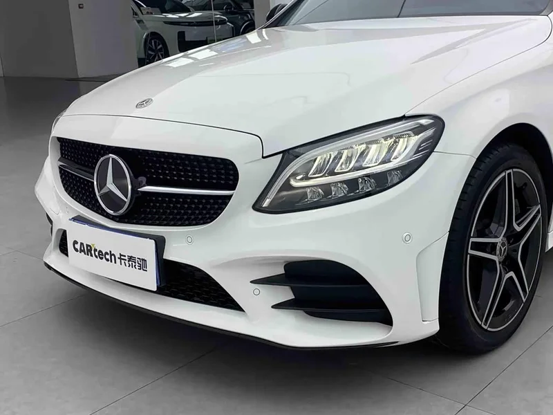 Mercedes-Benz C-Class — фото 12