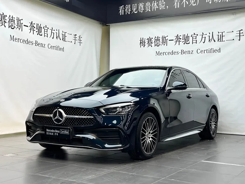 Mercedes-Benz C-Class — фото 1