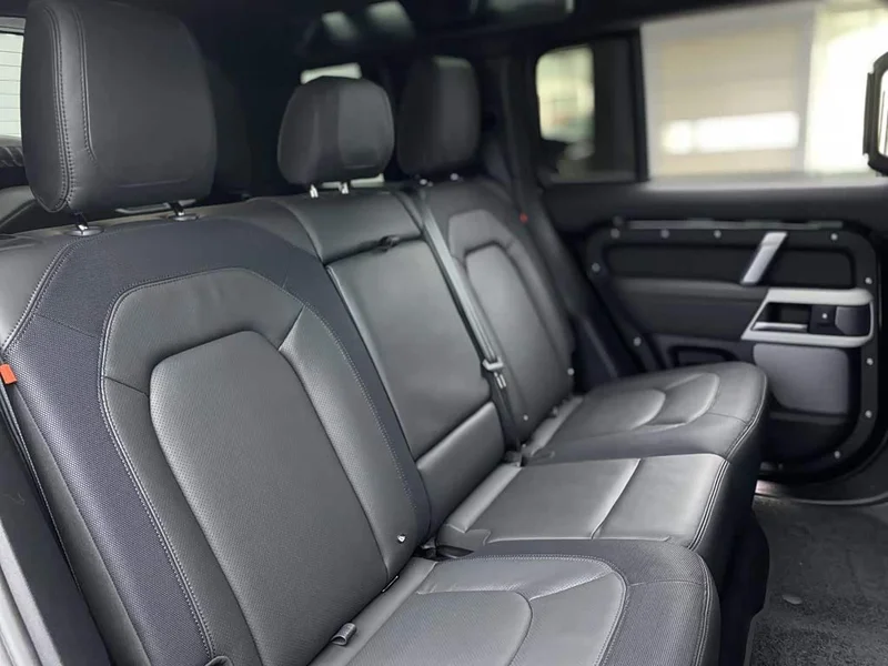 Land Rover Defender — фото 18