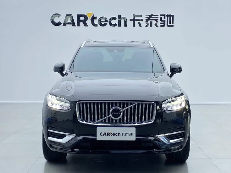 Volvo XC90 — фото 2