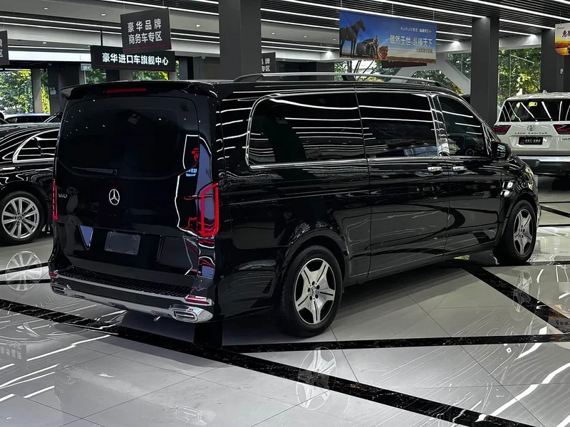 Mercedes-Benz Vito — фото 13