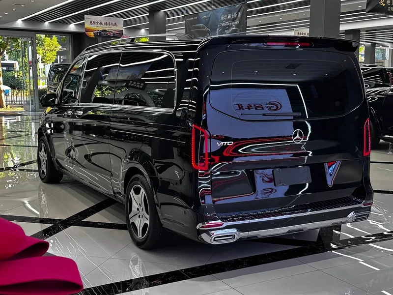 Mercedes-Benz Vito — фото 14