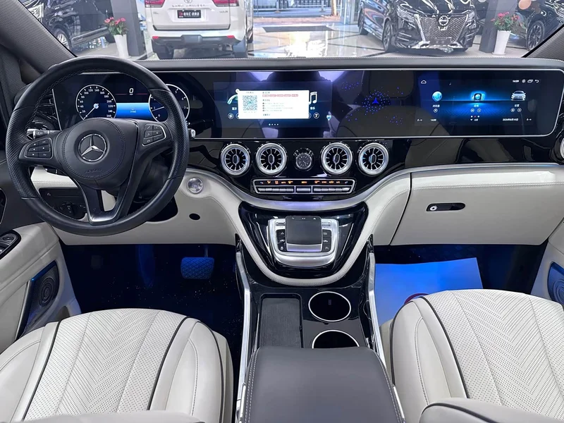 Mercedes-Benz Vito — фото 19