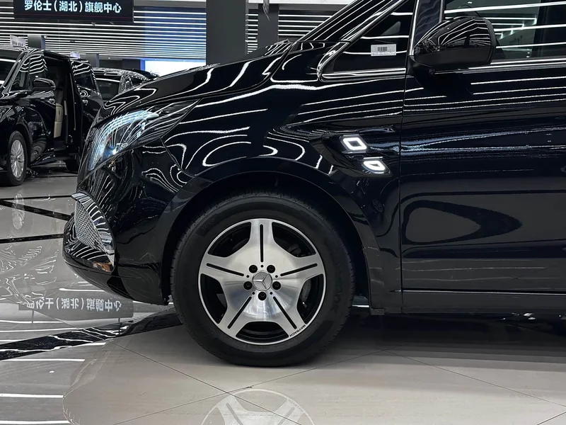 Mercedes-Benz Vito — фото 6