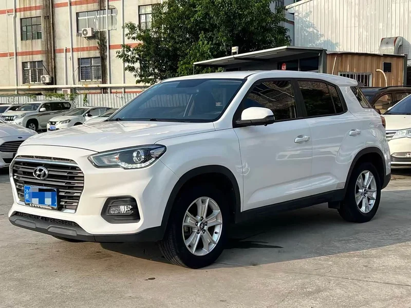 Hyundai ix35 — фото 1