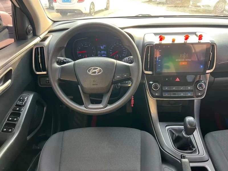 Hyundai ix35 — фото 12