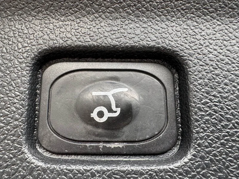 Ford Explorer — фото 13