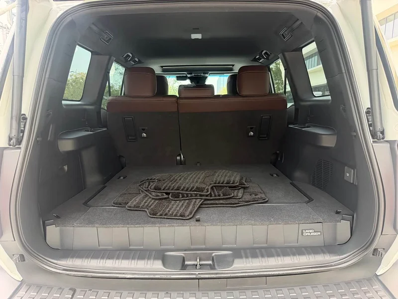 Toyota Prado — фото 15
