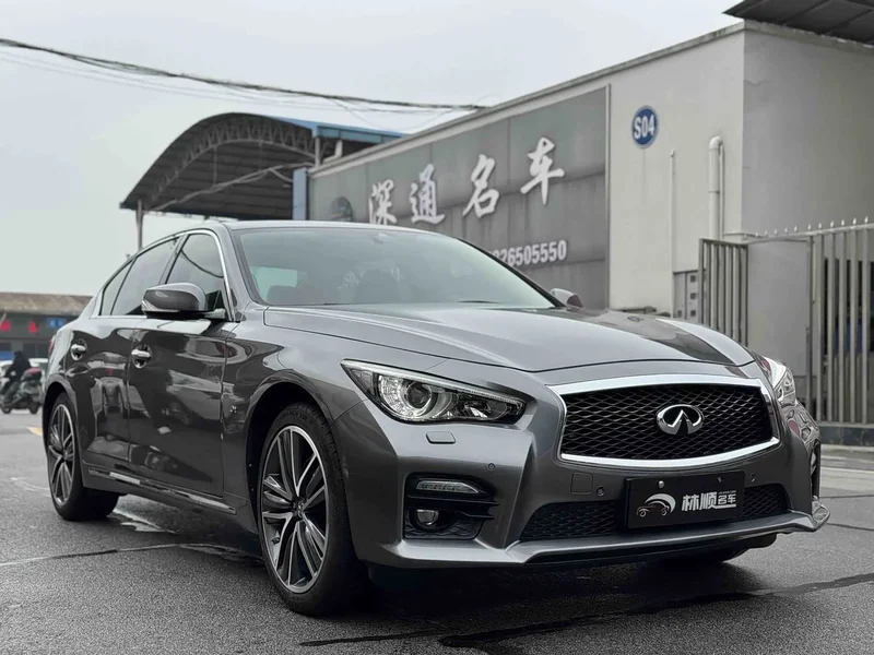 Infiniti Q50L — фото 3