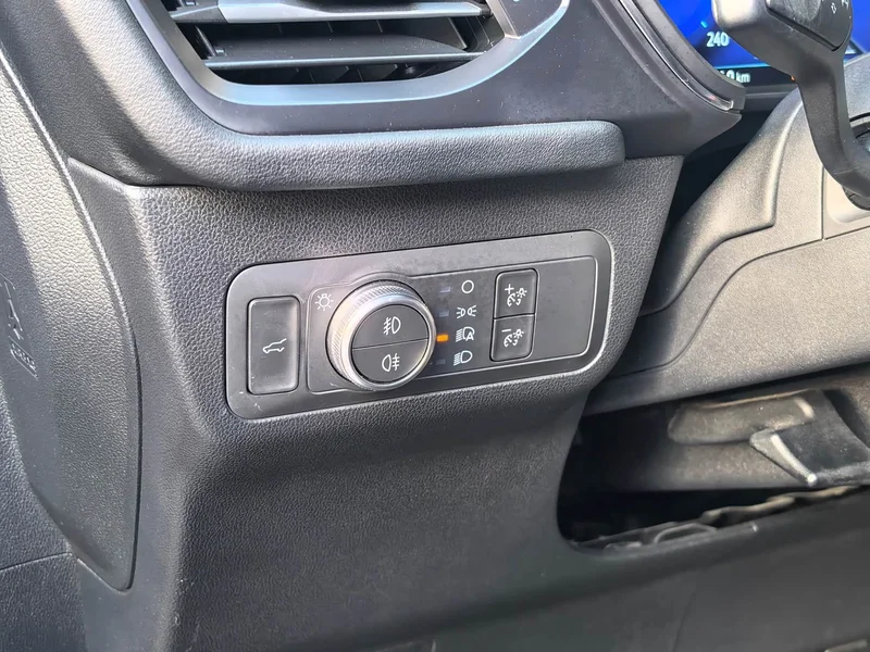 Ford Edge — фото 14