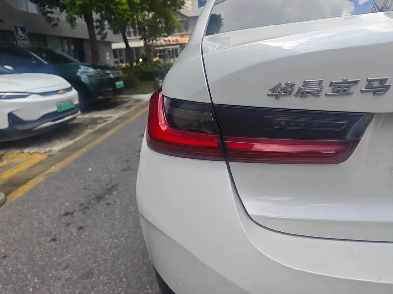 BMW i3 — фото 12