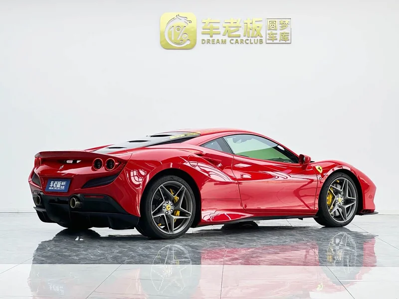 Ferrari F8 — фото 4