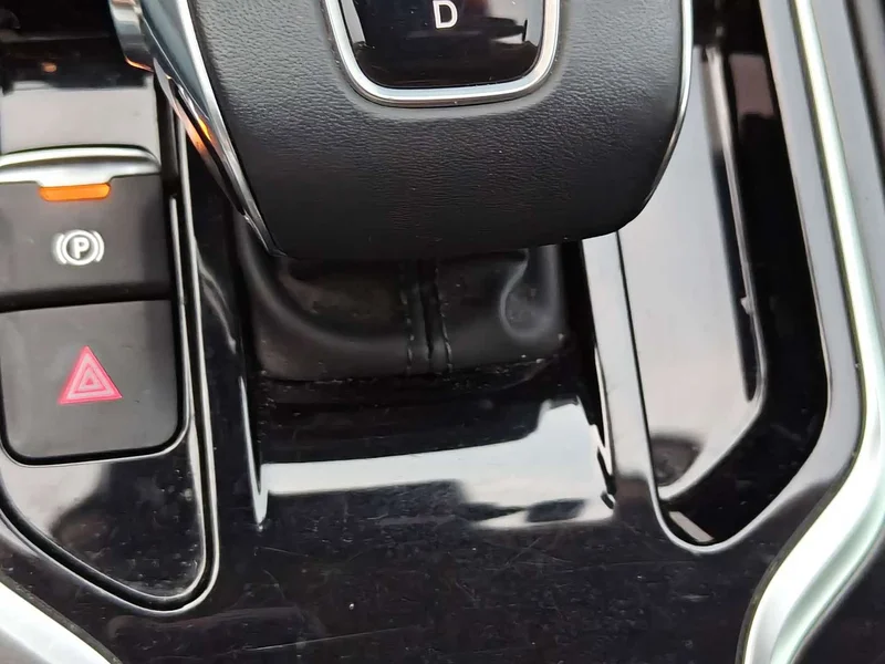 Hongqi E-QM5 — фото 14