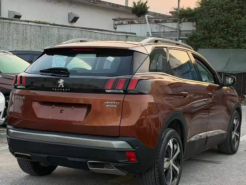 Peugeot 4008 — фото 10