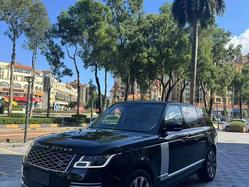 Land Rover Range Rover — фото 1